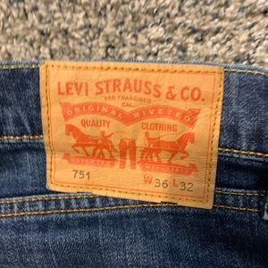 Levi’s mens jeans